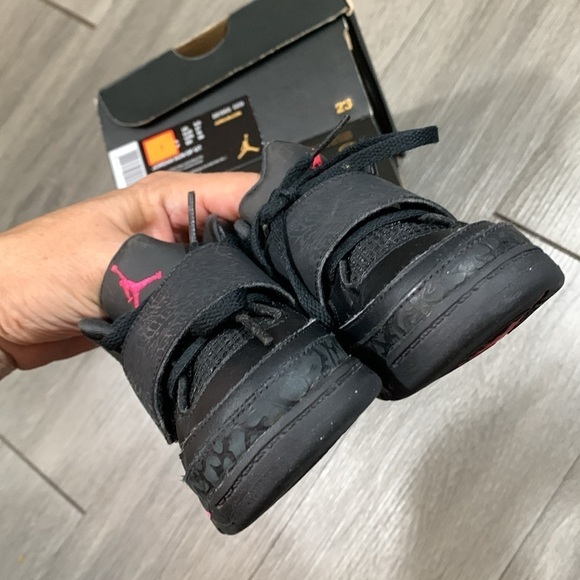 Jordan 881565-009 Infants and Toddler Son of GT Black Hyper Pink size 7C - Picture 4 of 9